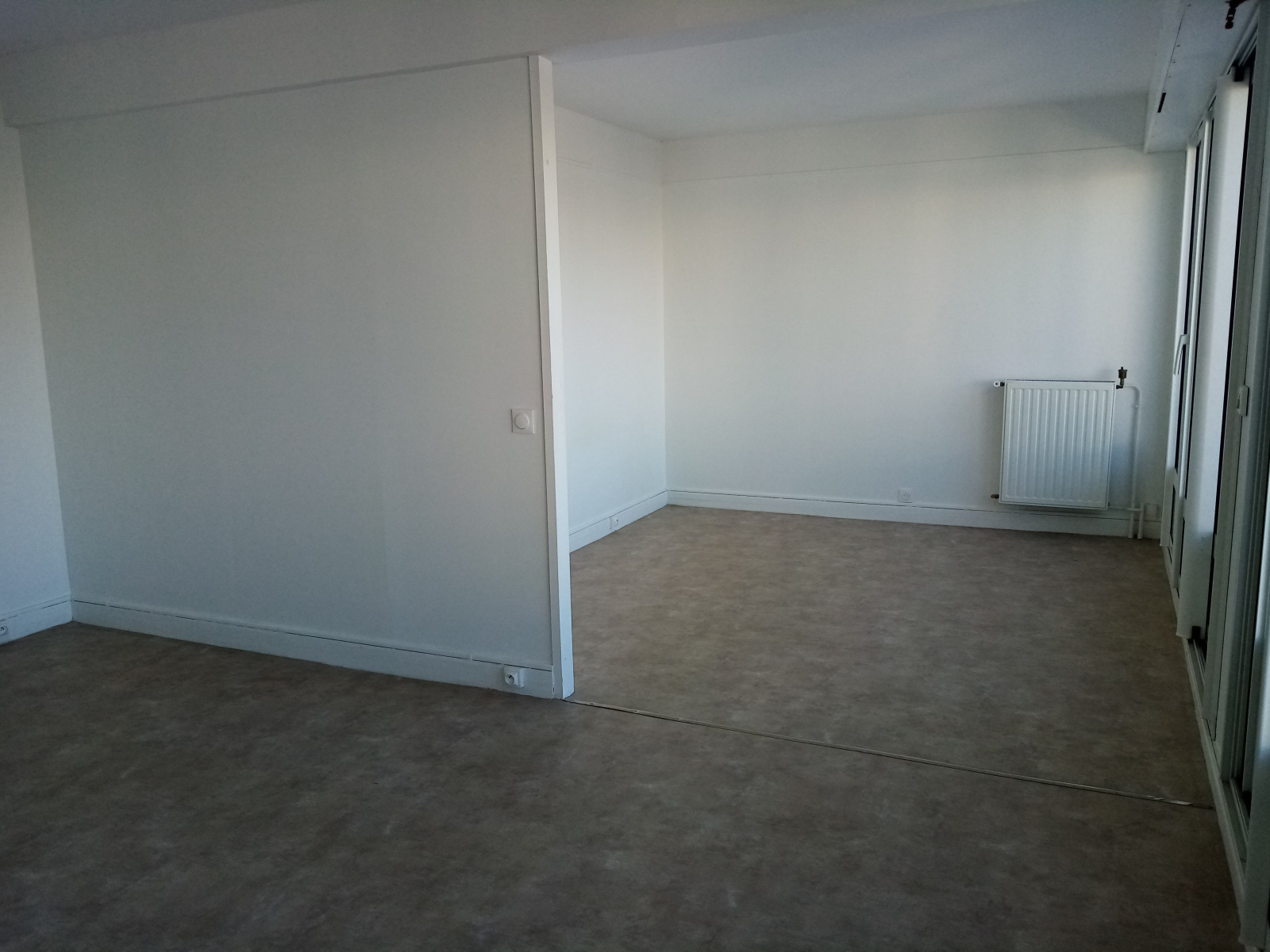 Image_4,
			Appartement, Veneux-les-Sablons, ref :049-001