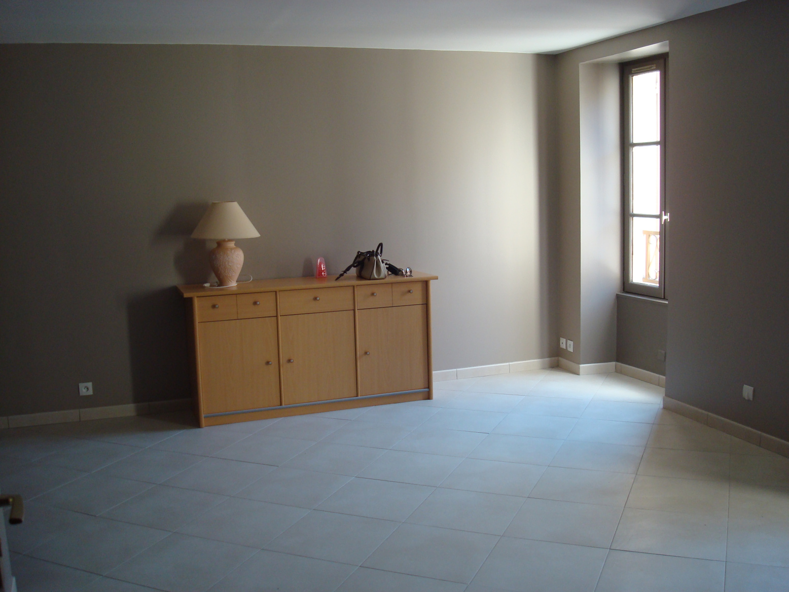 Image_4,
			Appartement, Moret-sur-Loing, ref :216-007