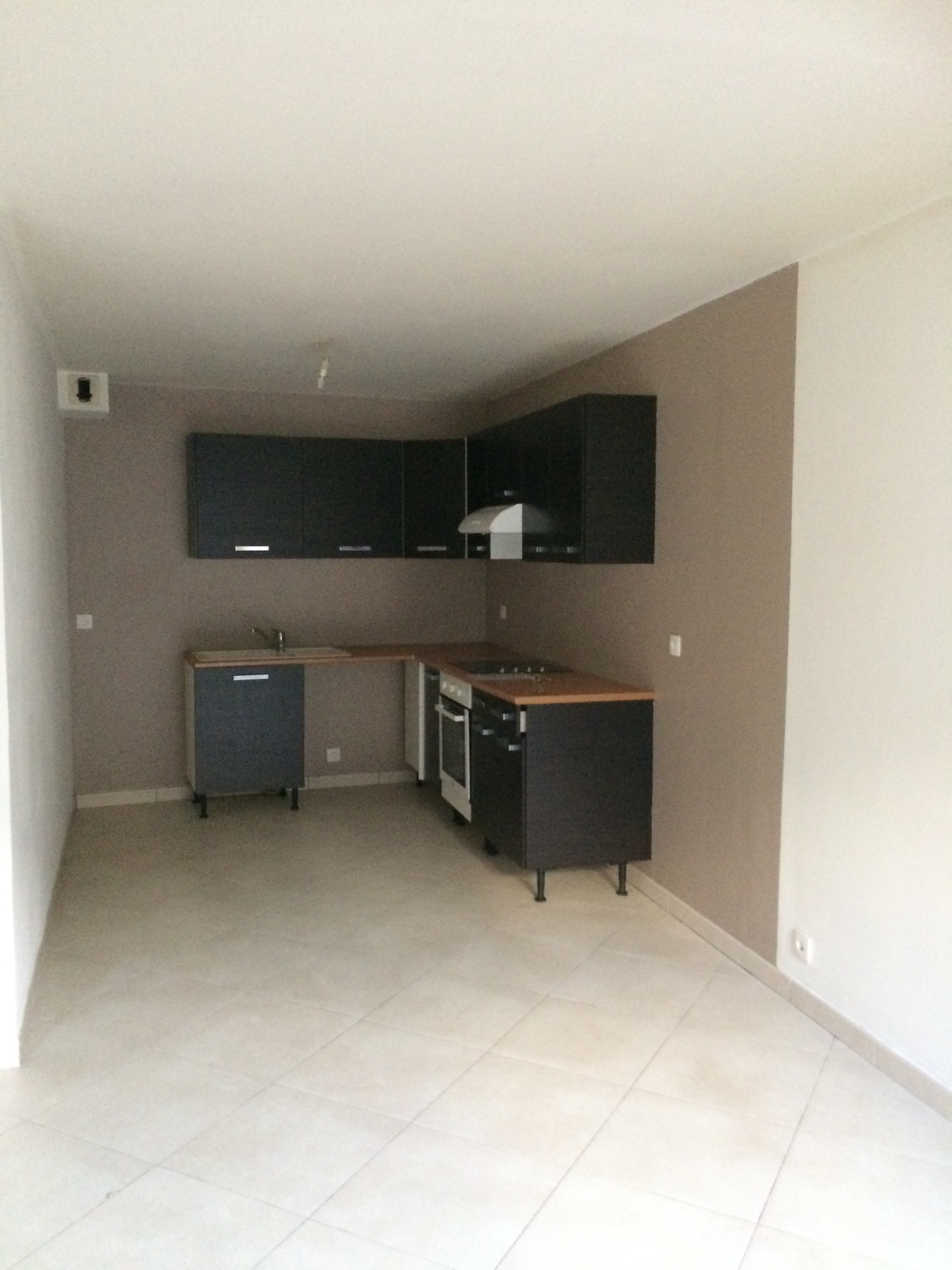 Image_3,
			Appartement, Moret-sur-Loing, ref :216-007