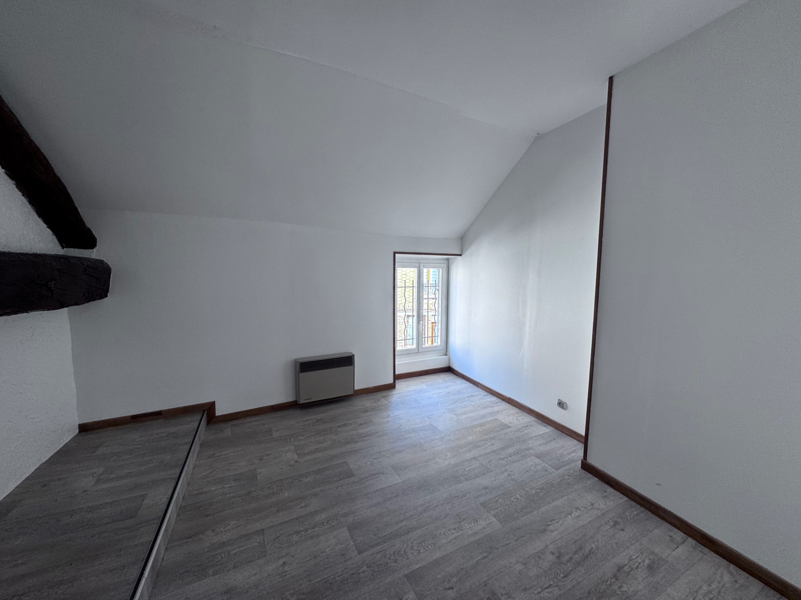 Image_6,
			Maison de village, Veneux-les-Sablons, ref :071-001