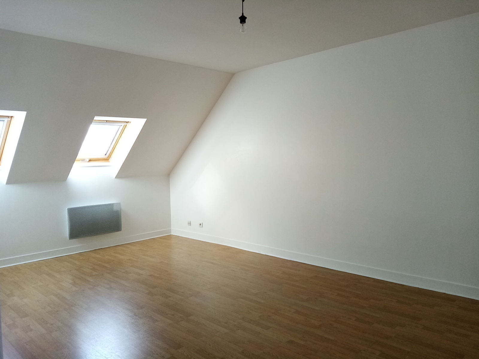 Image_7,
			Appartement, Moret-Loing-et-Orvanne, ref :377-001