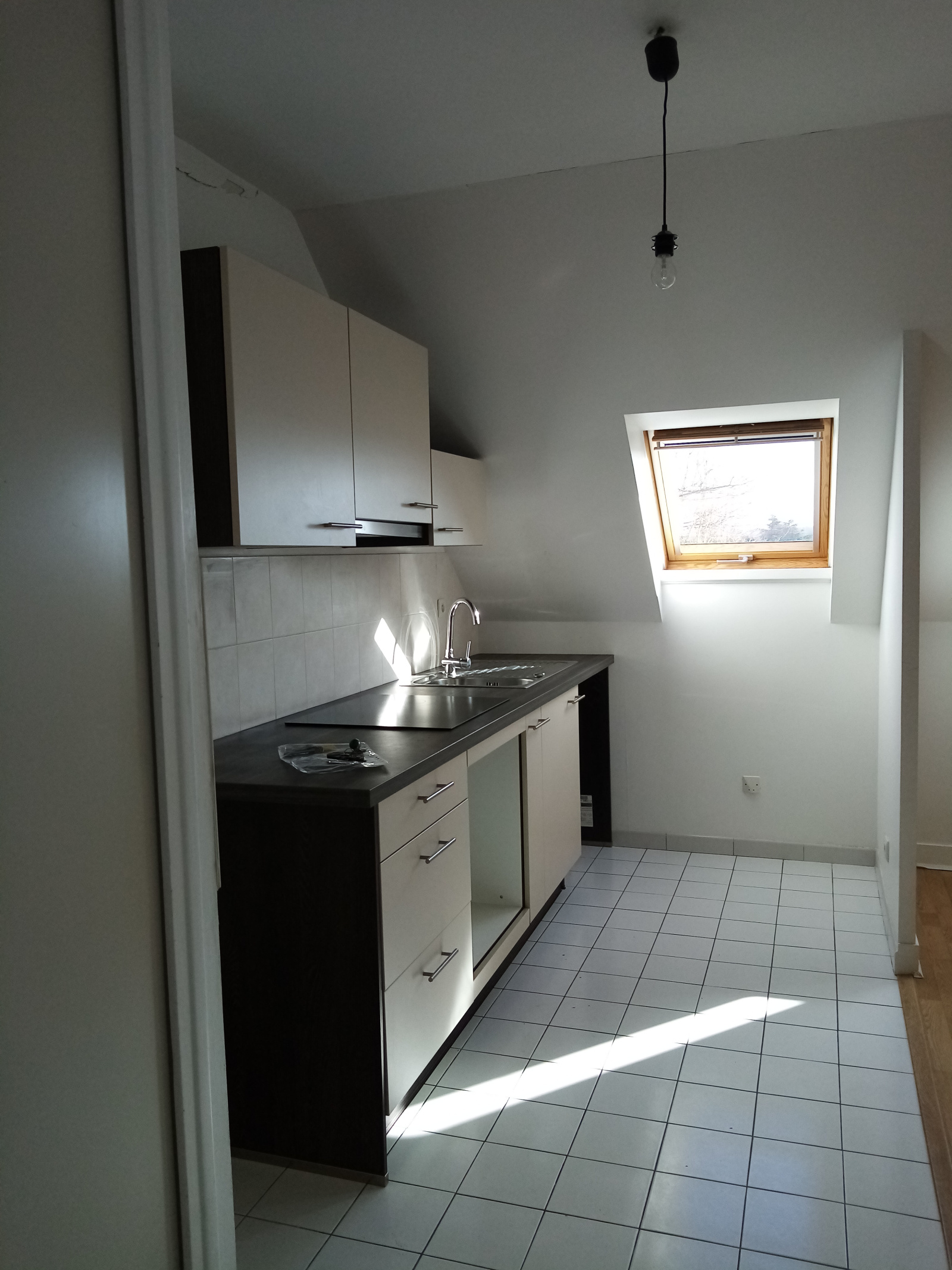 Image_2,
			Appartement, Moret-Loing-et-Orvanne, ref :377-001