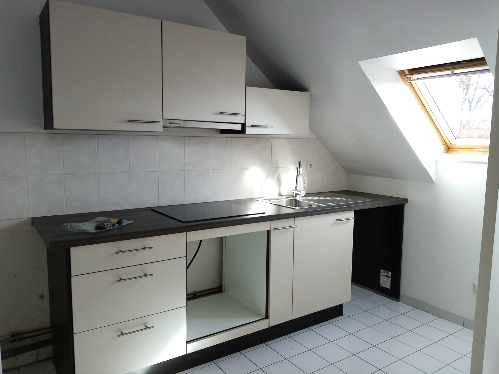 Image_3,
			Appartement, Moret-Loing-et-Orvanne, ref :377-001