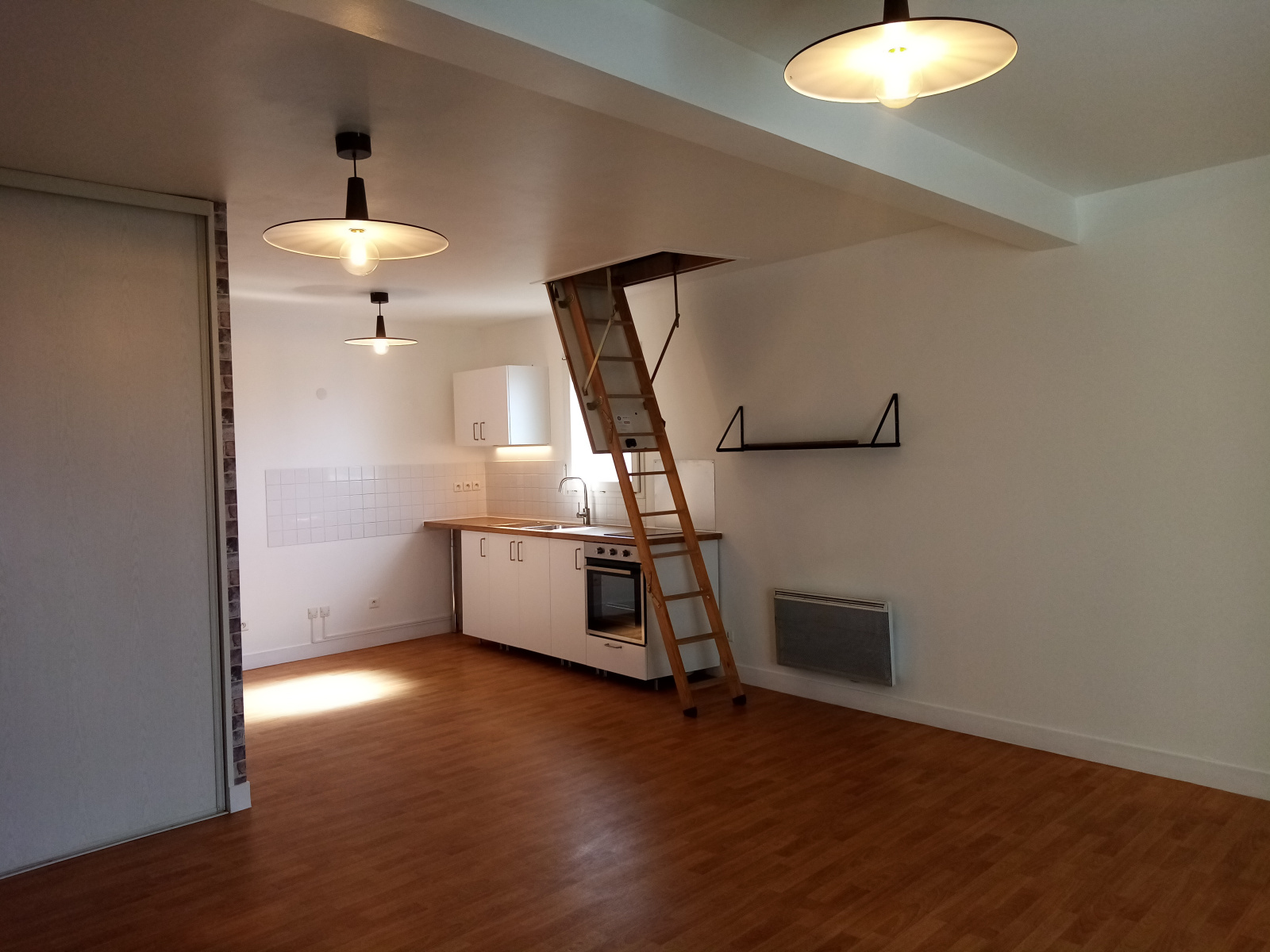 Image_2,
			Appartement, Moret-sur-Loing, ref :417-001