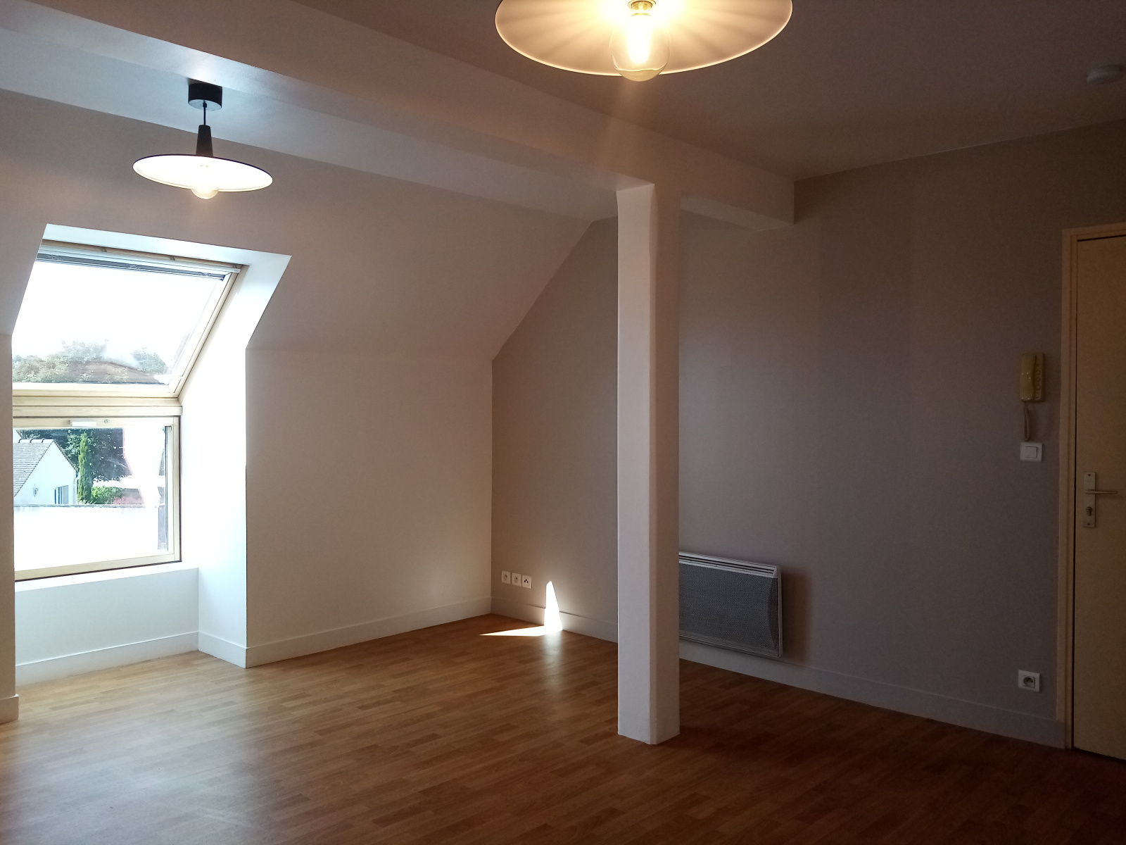 Image_7,
			Appartement, Moret-sur-Loing, ref :417-001