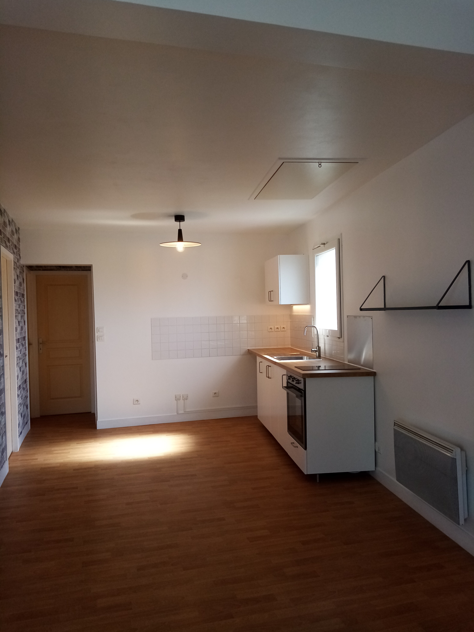 Image_6,
			Appartement, Moret-sur-Loing, ref :417-001