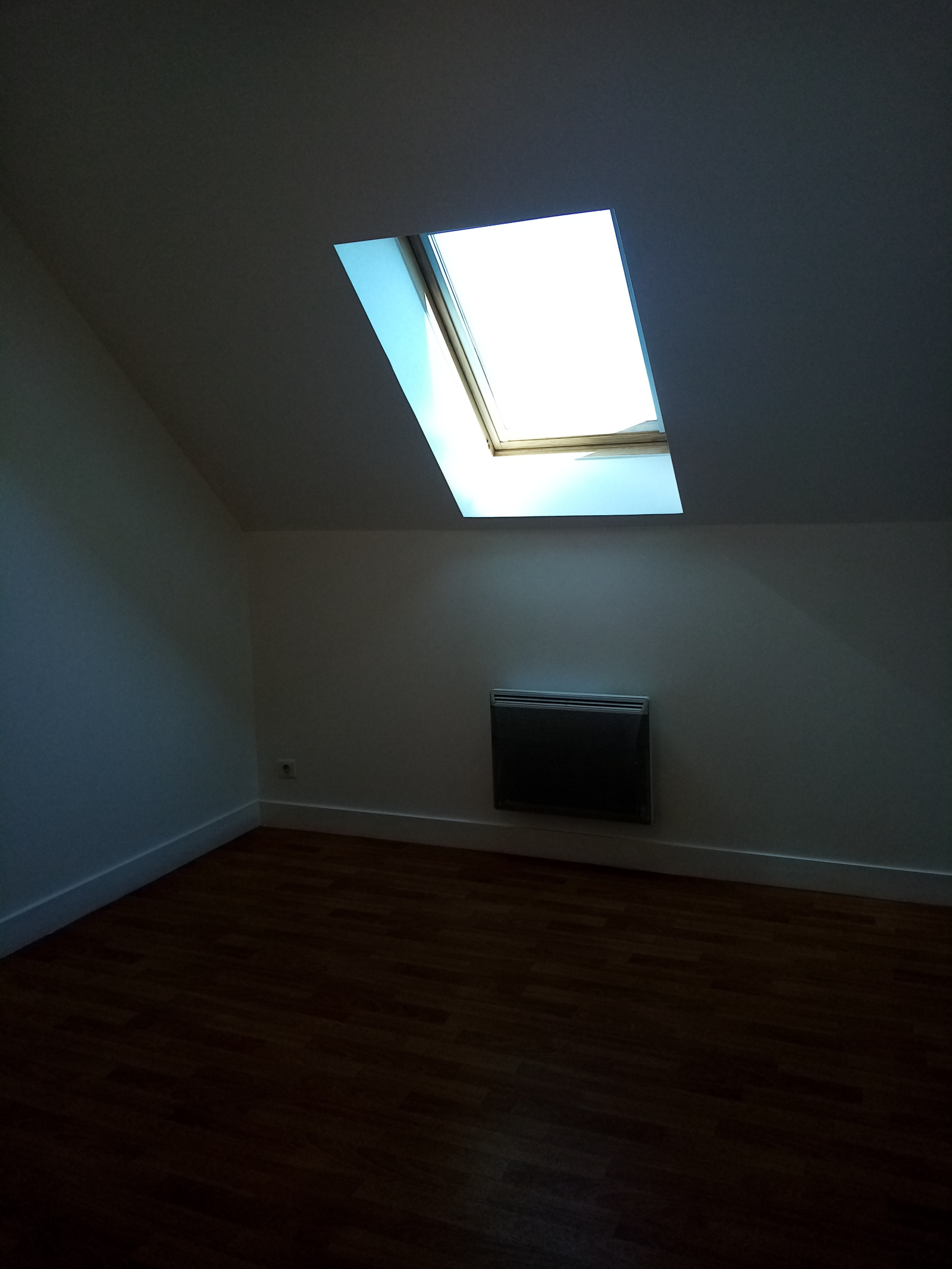 Image_11,
			Appartement, Moret-sur-Loing, ref :417-001