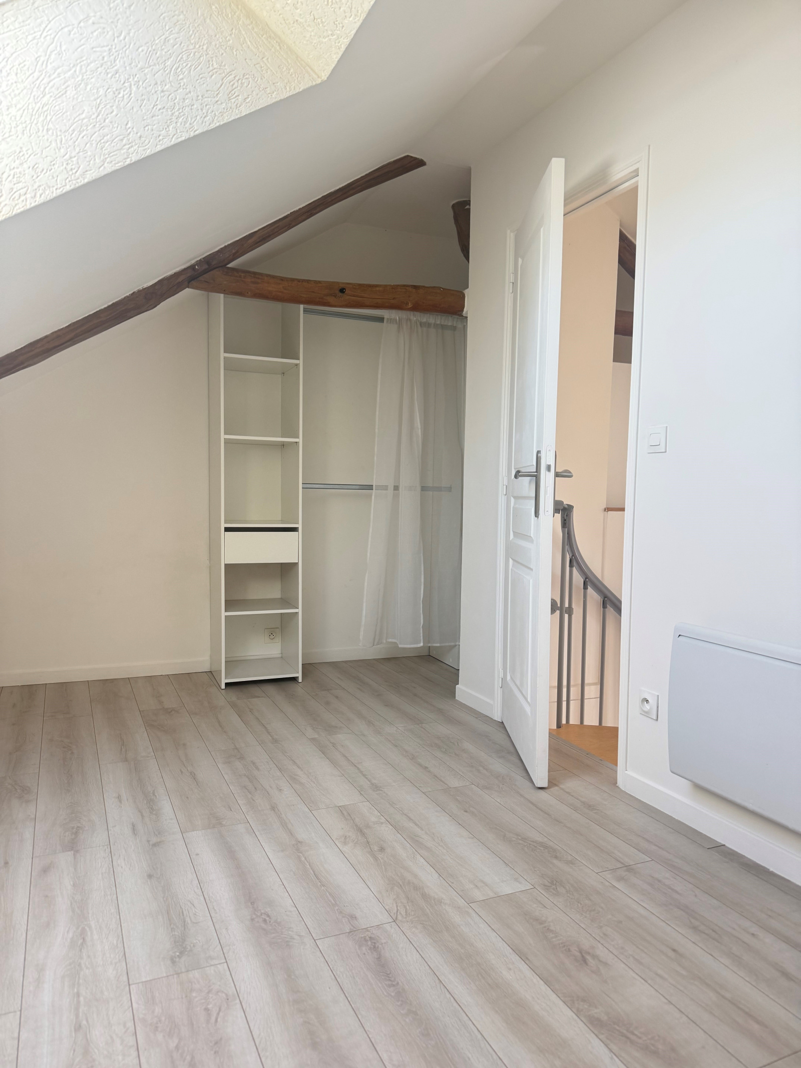 Image_11,
			Duplex, Veneux-les-Sablons, ref :331-002