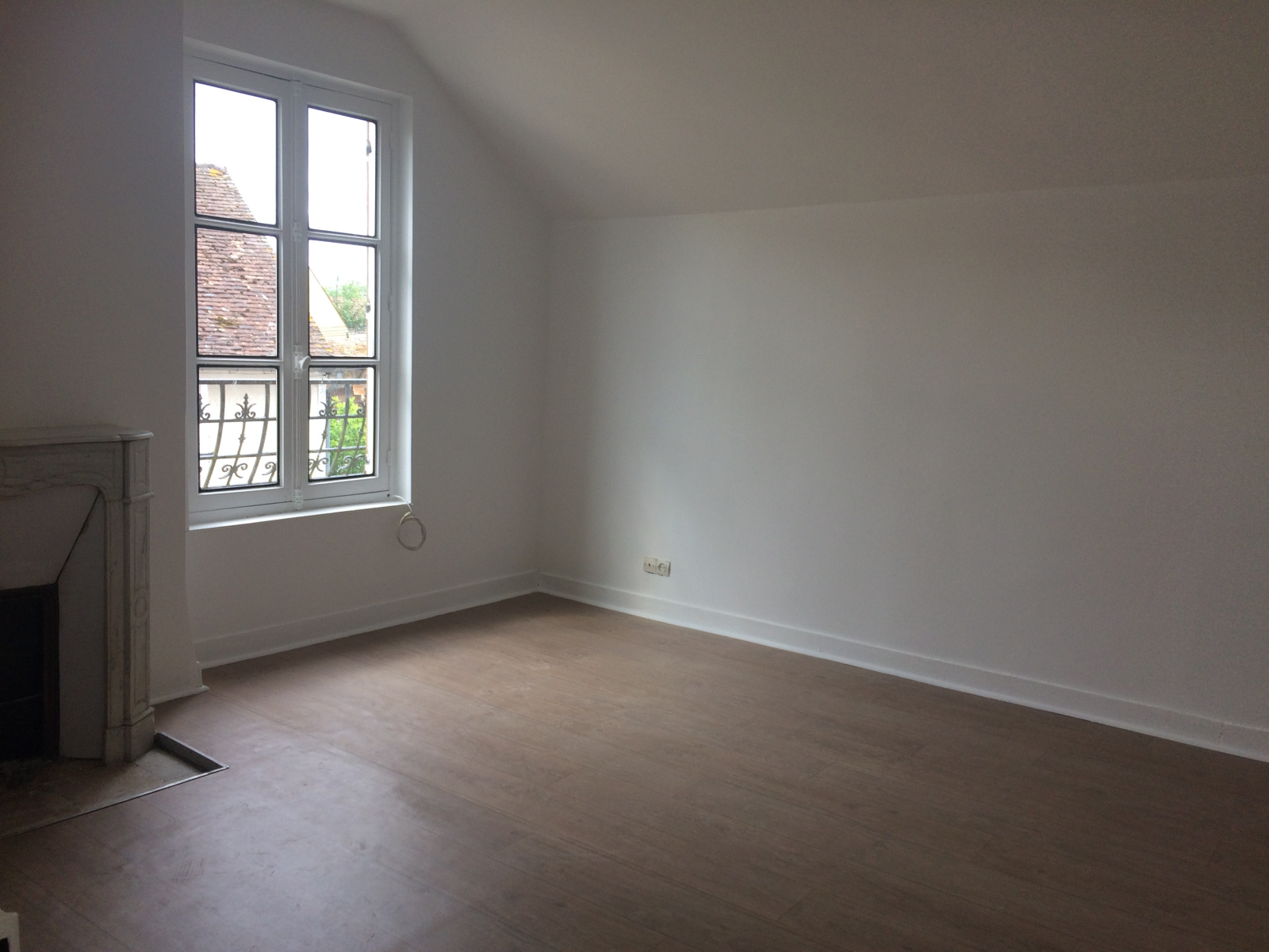 Image_7,
			Appartement, Moret-Loing-et-Orvanne, ref :363-001